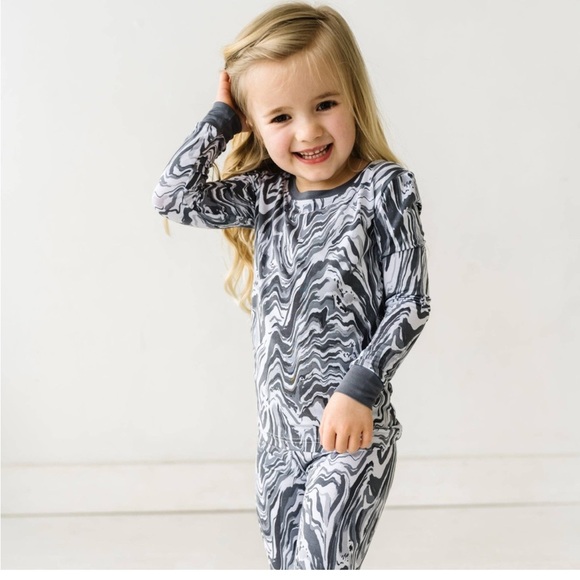 Little Sleepies Gray Marble Swirl - Picture 2 of 6